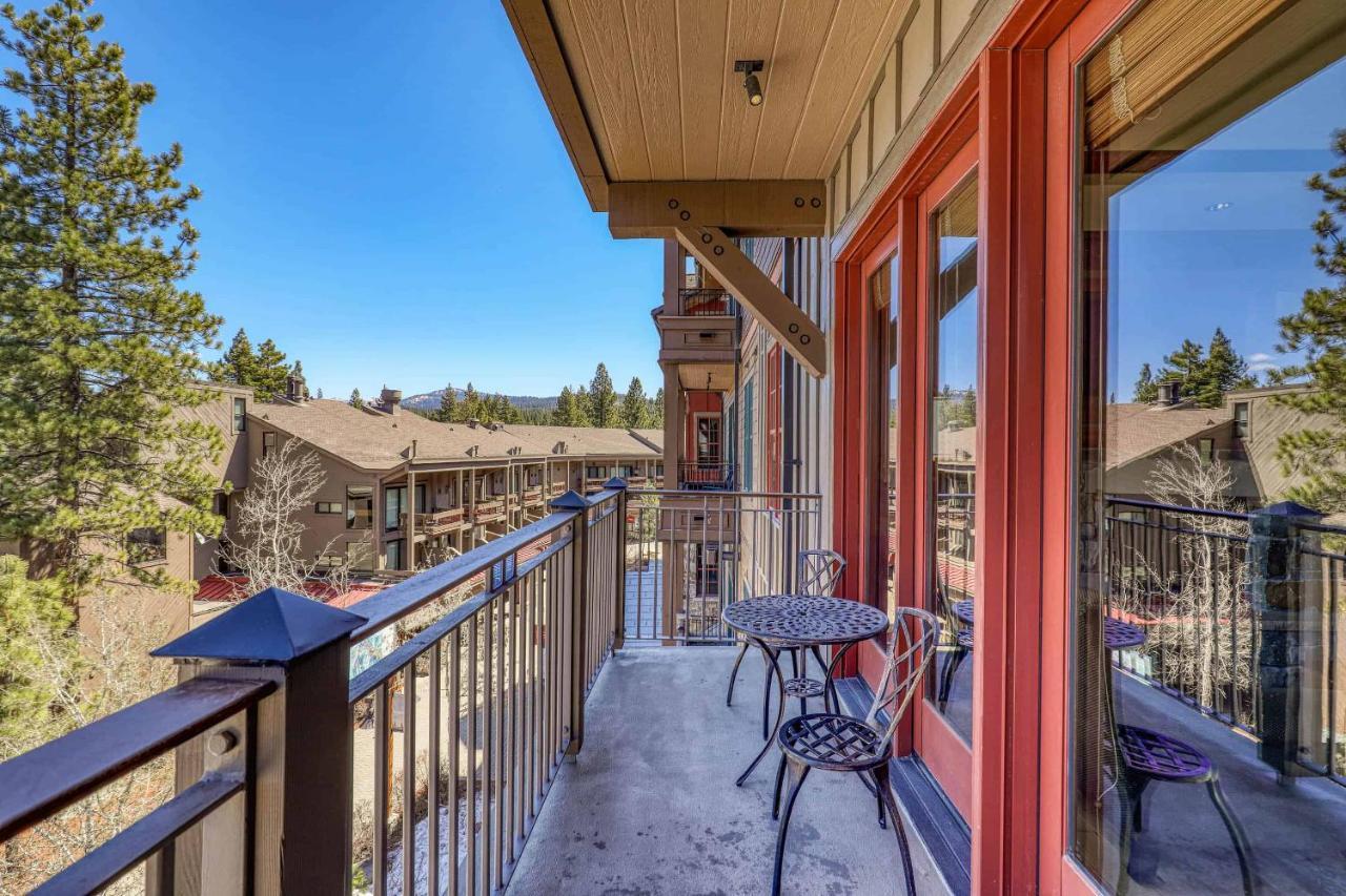 East West Hospitality At Tahoe Truckee Exterior photo